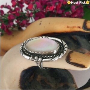 Vintage Navajo Sterling Silver Ring – Mother of Pearl, Size 6, Old Pawn Style